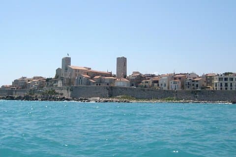 Nice Airport Private Transfer to Antibes along French Riviera 23
