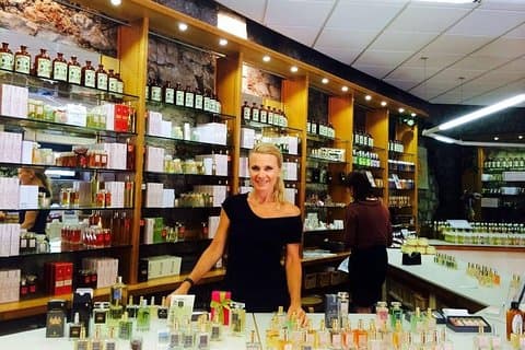 Nice: Italian Market, Eze, and Turbie Tour.