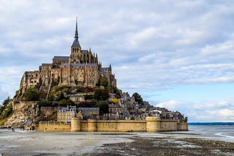 Day trip to Mont-Saint-Michel from Paris