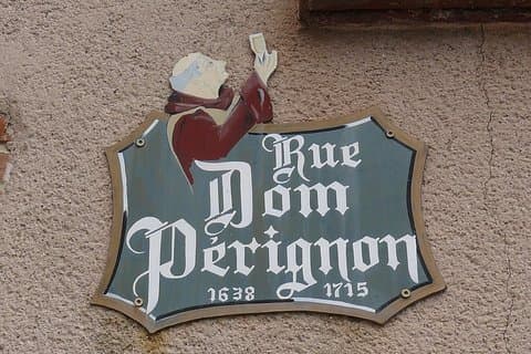 Half Day Tour to Champagne Moet + Veuve with a Private Driver