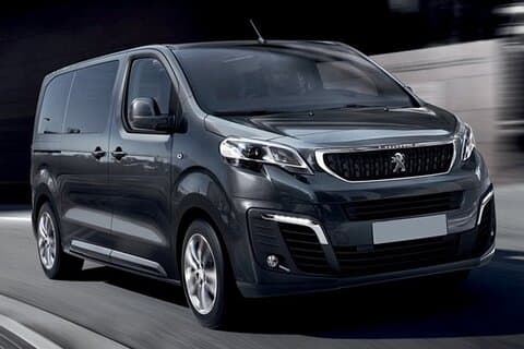 Côte d'Azur Airport NCE Round-Trip Transfer in Private Van