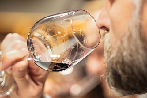 Discovery and Private Tasting of our Great Wines and Icons