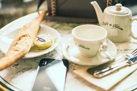 Full Day Tour in Paris with Indian Meal from CDG Airport