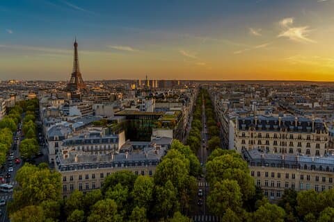 Private Full Day Tour of Paris with Louvre Museum