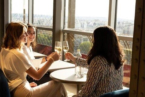 Lunch or Dinner at Madame Brasserie with Seine River Cruise