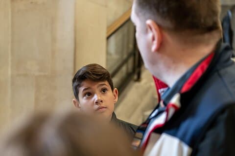 Louvre Family Tour: Private Kids-Friendly Museum Experience