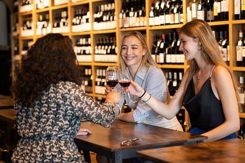Bordeaux Chartrons Food & Wine Tour – The Story of Bordeaux Wine