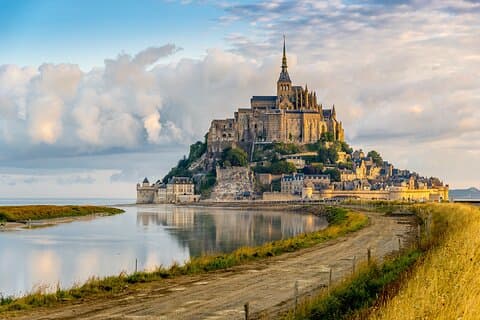 Normandy Landing Beaches 2 Days Trip with Pick-Up from Paris