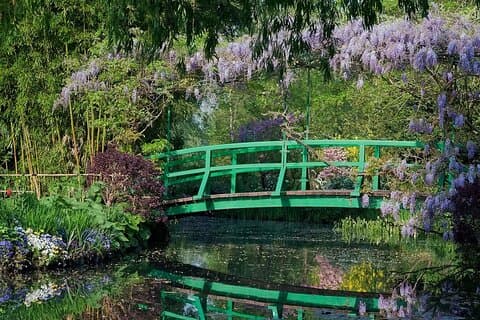 From Paris: discovery of Monet's house and its gardens in Giverny