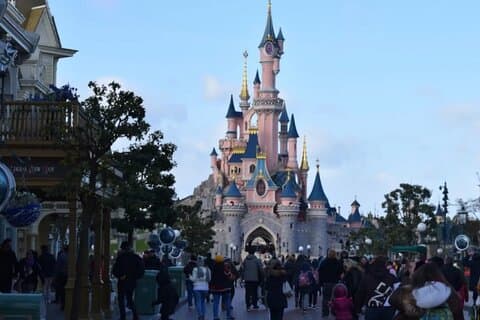 Private Transfer From Airports to Paris