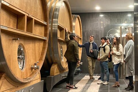 We welcome you to our cooperative to discover the production of our exceptional Champagne