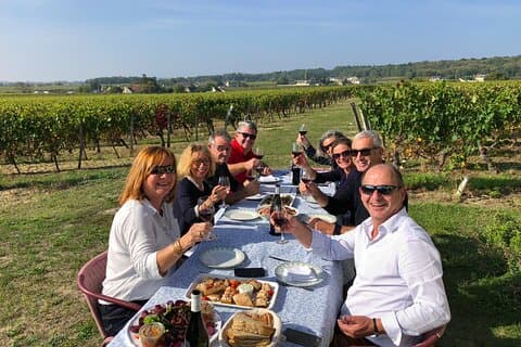 Lunch in the vineyard