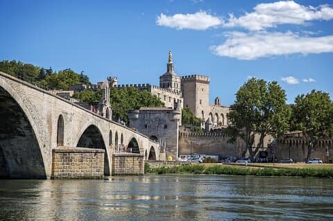 Transfer Avignon