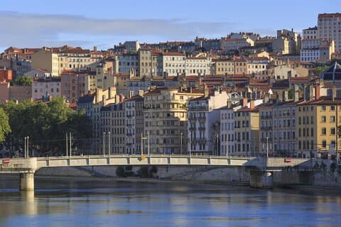 Discover the Croix-Rousse: Guided tour of the soul of Lyon