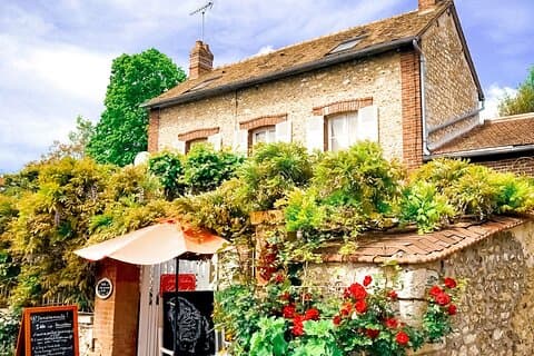 Giverny Day Tour from Paris with Hotel Pickup