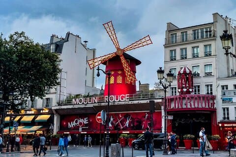Montmartre Magic: A Walking Tour Through Art, Love & History
