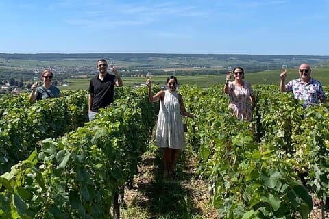 Loire Wine Day from Paris with Chambord Castle & 6 Tastings
