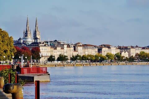 Bordeaux day trip in small group from Biarritz