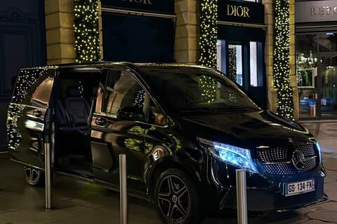 Private Transfer from ORLY Airport to Paris