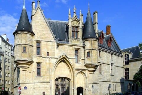History of Paris from Antiquity to the Middle Ages