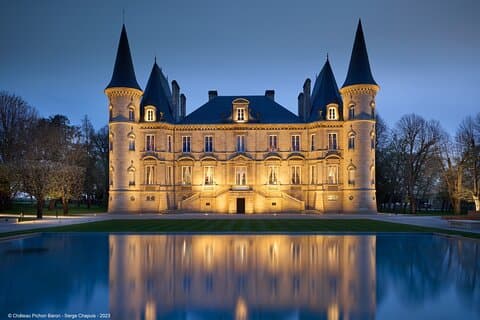 An iconic Bordeaux château visited during your private tour