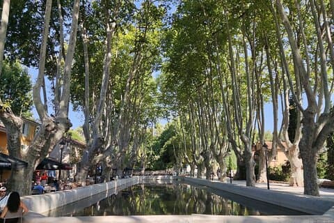 Secret Luberon Private Full Day Tour from Aix
