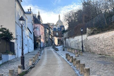 Guided Walking Tour to Montmartre Paris