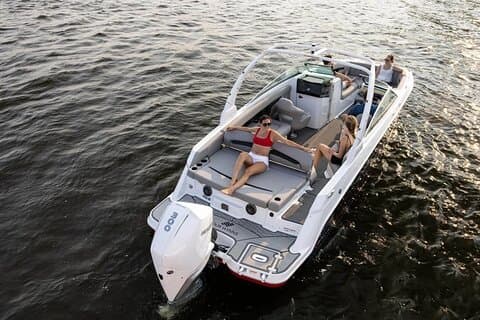 Cannes Private Boat Tour to the Lérins Islands – Relax & Snorkel