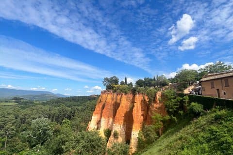 Provence Luberon Tour : Gordes , Roussillon and Lourmarin