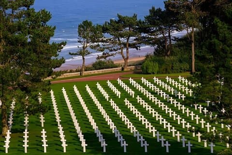From Bayeux: Private D-Day Beaches Full-Day Tour
