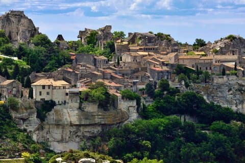 Private Shore Tour: Baux de Provence & Carrières de Lumières