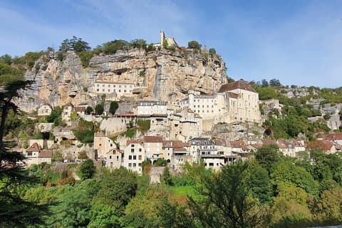 Shared Rocamadour Guided Tour with a Speaker Guide