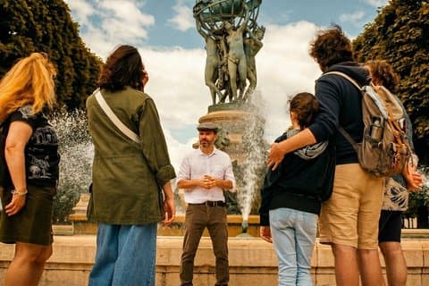 Hemingway's Paris : an immersive Tour with an actor-guide