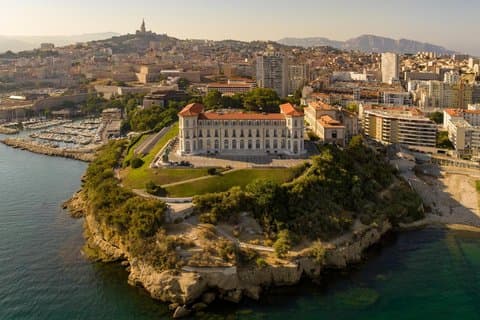 Marseille Scenic Highlights: Private Half-Day with Official Guide