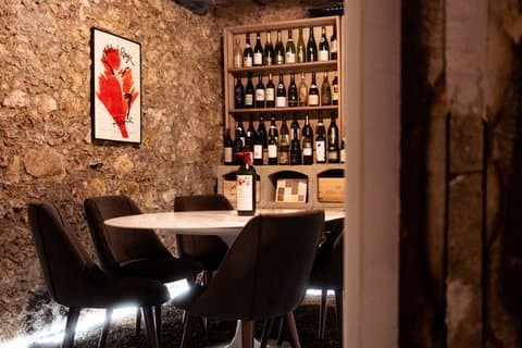 Œnology Masterclass / Old Vintages Wine Tasting in Paris
