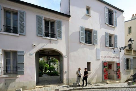 Paris Montmartre Museum Ticket and District Guided Tour