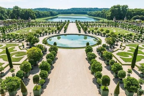 Versailles Palace and Gardens Exclusive Private Guided Tour