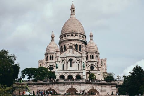 Paris Montmartre Walking Tour Sacré-Cœur, Artists and Hidden Gems
