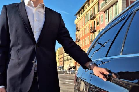 Business Van Nice airport transfer to Monaco