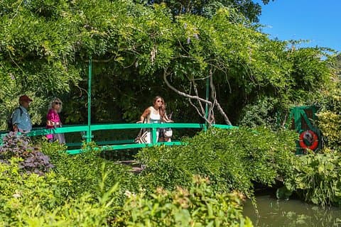 Giverny Monet's Gardens Entrance Ticket with Transport from Paris