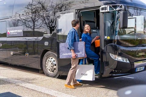 Paris to Paris-Giverny Outlet: Outlet Shopping Shuttle