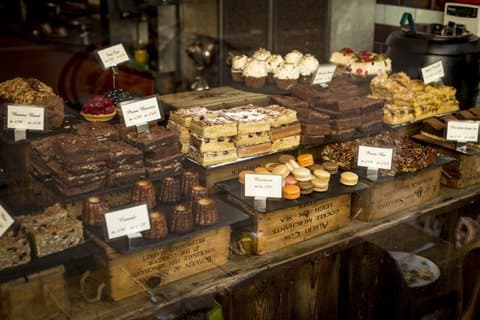 Paris Le Marais Patisserie and Pastry Walking Food Tour