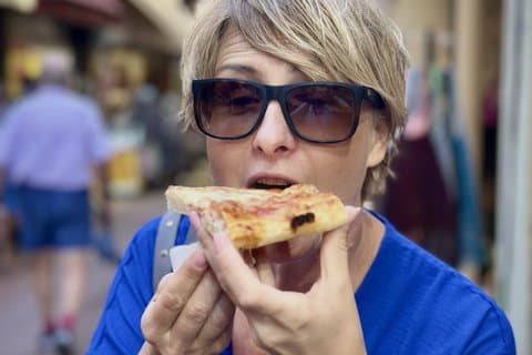 Nice: Old Town Food Tour with 12 Tastings & Local Wine