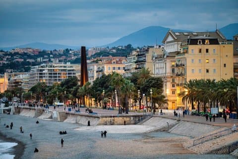 Nice Old Town and Promenade des Anglais Guided Walking Tour