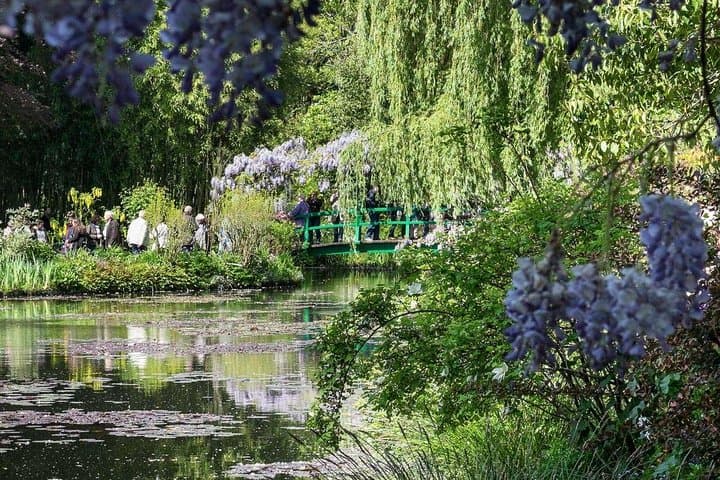 Giverny 5-Hour Tour from Paris