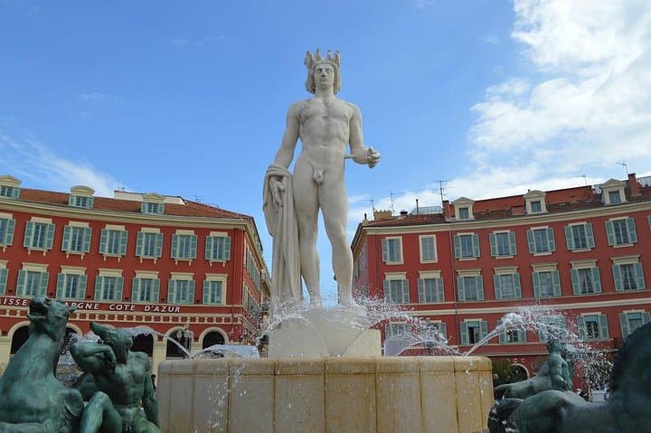 Piazza Massena