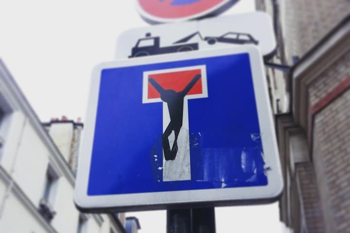 Private Street Art 2-Hour Guided Tour in Paris