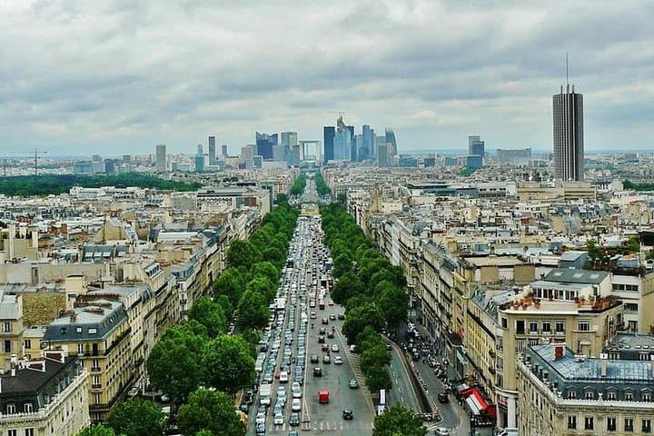 Private 8-hour city tour of Paris with driver and official guide - Hotel pick up