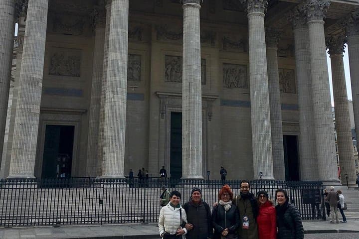 Latin District 2-Hour Private Tour: from the Middle Ages to Midnight in Paris