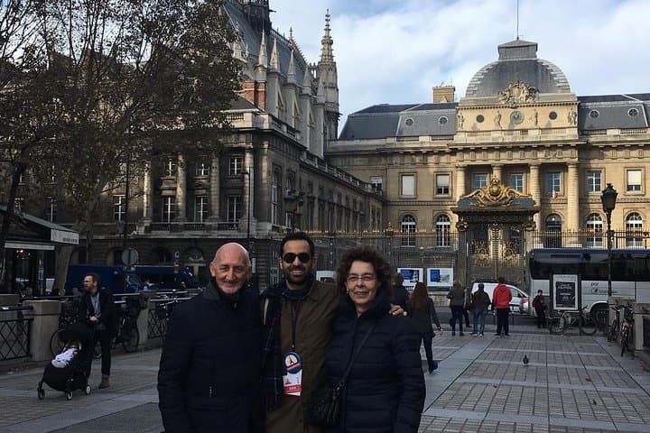 Notre Dame & Ile de la Cité Private 2-Hour Walking Tour in Paris